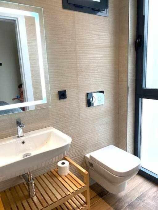 Deluxe Twobedroom Apartment Seville Downtown Luaran gambar