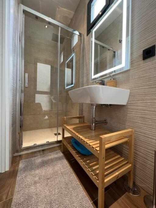 Deluxe Twobedroom Apartment Seville Downtown Luaran gambar