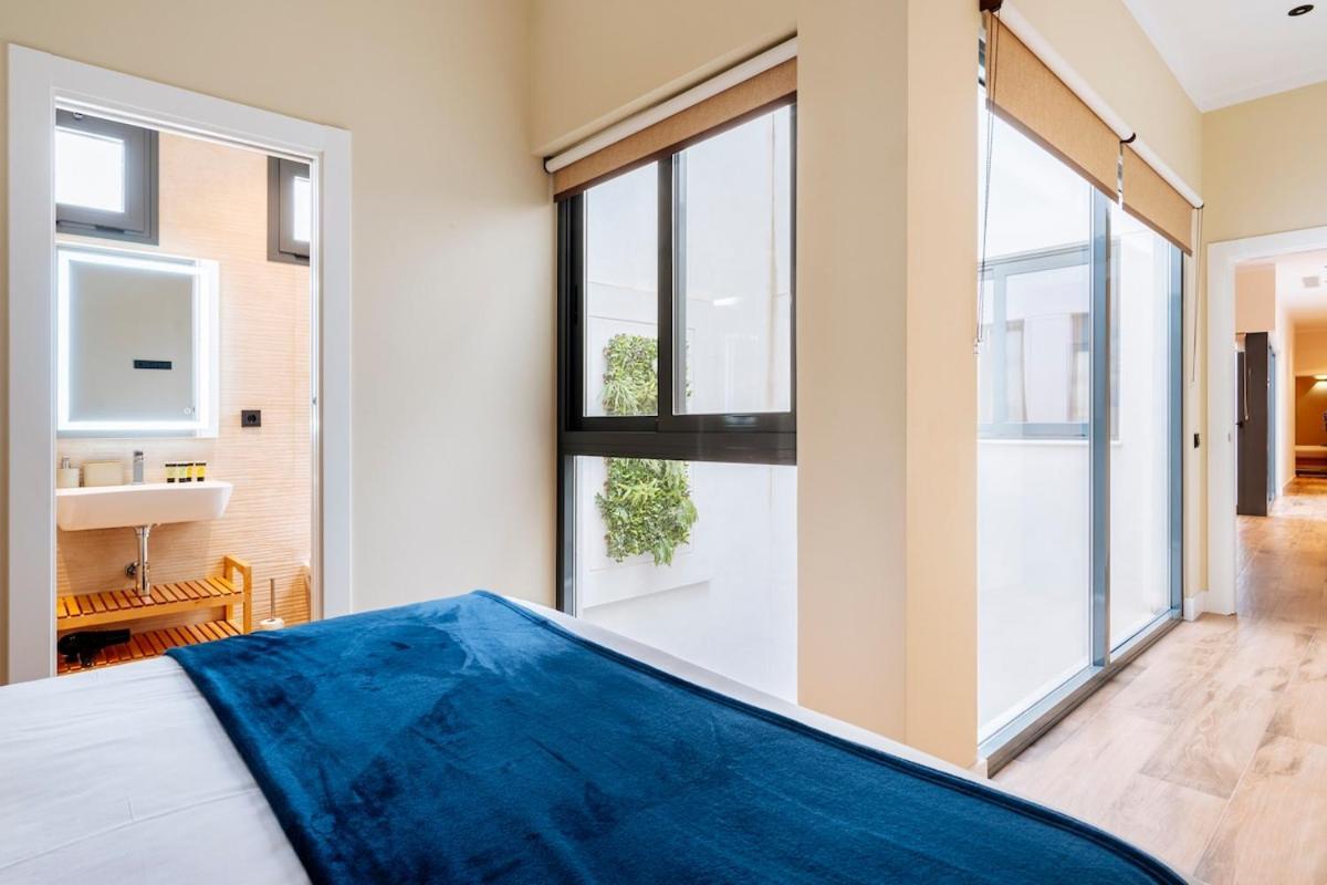 Deluxe Twobedroom Apartment Seville Downtown Luaran gambar