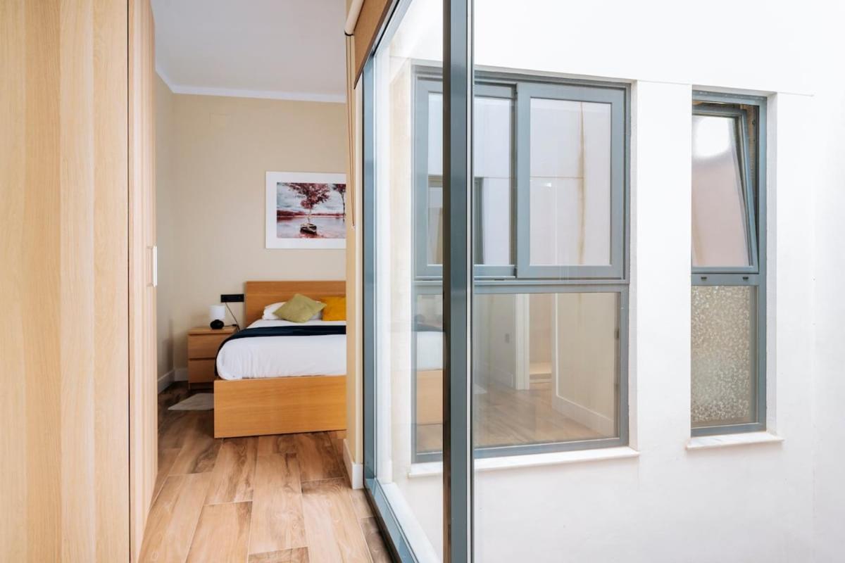 Deluxe Twobedroom Apartment Seville Downtown Luaran gambar