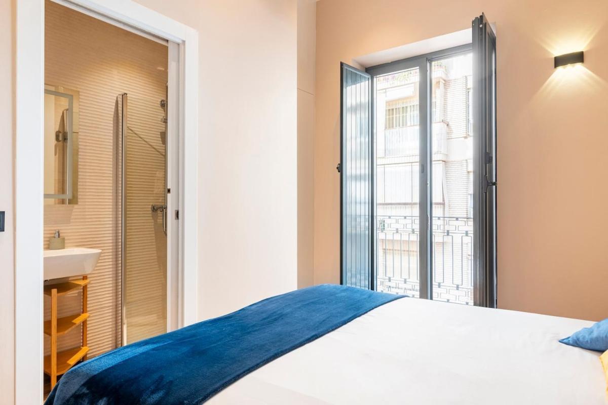 Deluxe Twobedroom Apartment Seville Downtown Luaran gambar
