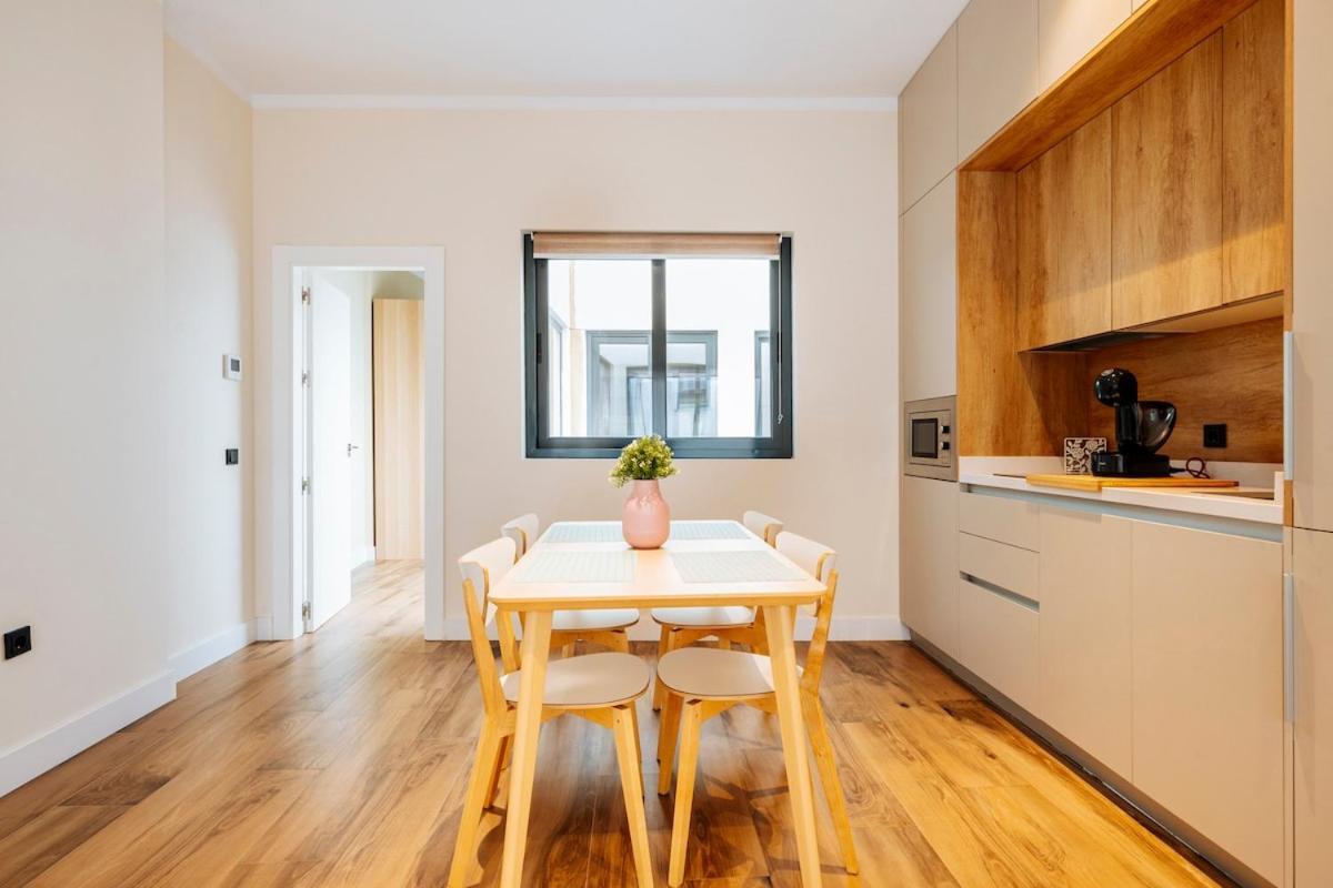 Deluxe Twobedroom Apartment Seville Downtown Luaran gambar
